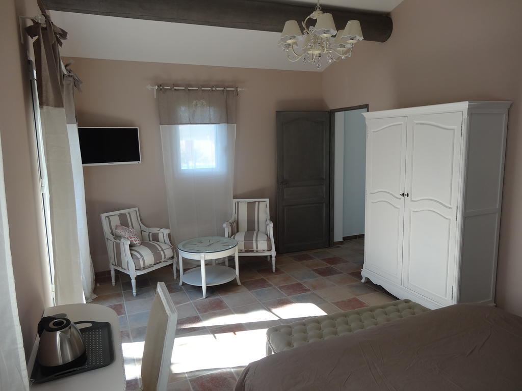 Hotel Mas'Xime à Saint-Rémy-de-Provence Chambre photo