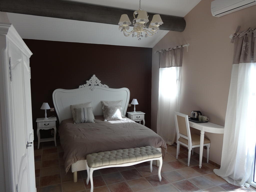 Hotel Mas'Xime à Saint-Rémy-de-Provence Chambre photo